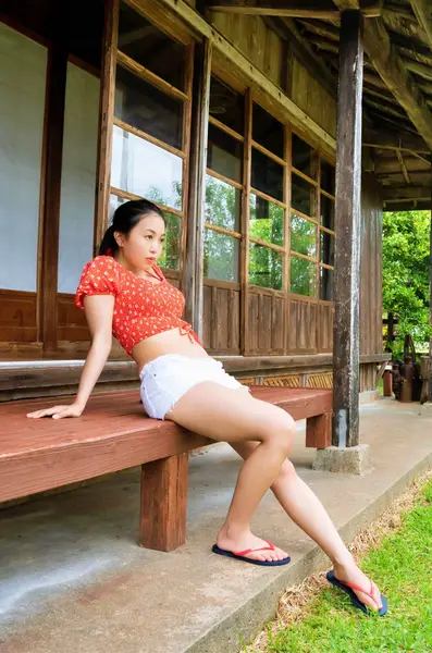舞子) (Maiko 美乳邪恶形状乍现 肥美可口 P.1 