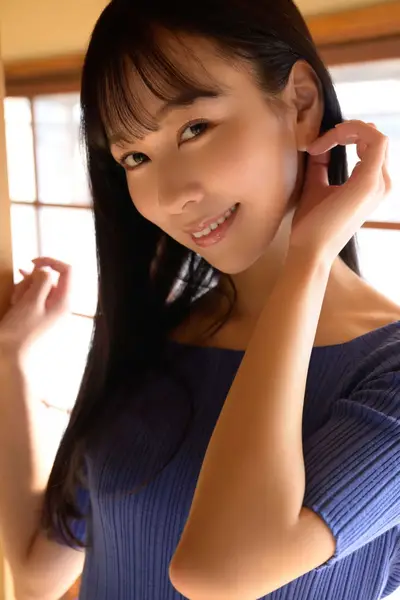 No.2 日本写真 未公开１００超完全版》 魅模:森彩美《わがまま P.1 