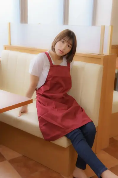 Tadai 唯井まひろ, ちゃん写真集 Mahiro 店員と密会 Set.1 P.1 